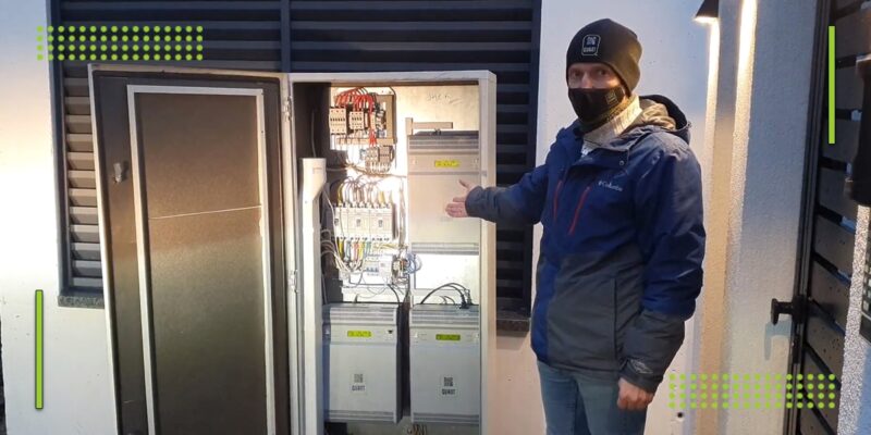 Кліматична шафа з інверторними стабілізаторами напруги Quant